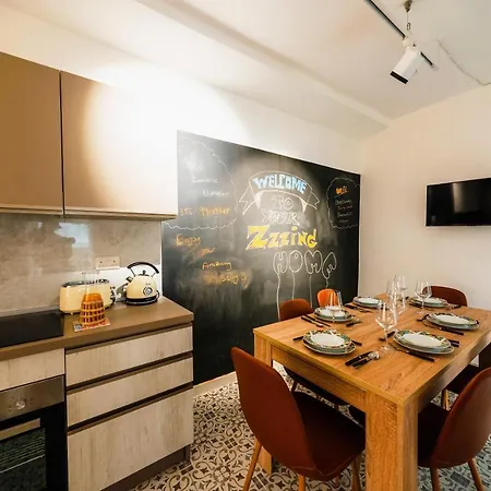 A Modern Maltese Townhouse In Siggiewi Villa Exterior photo