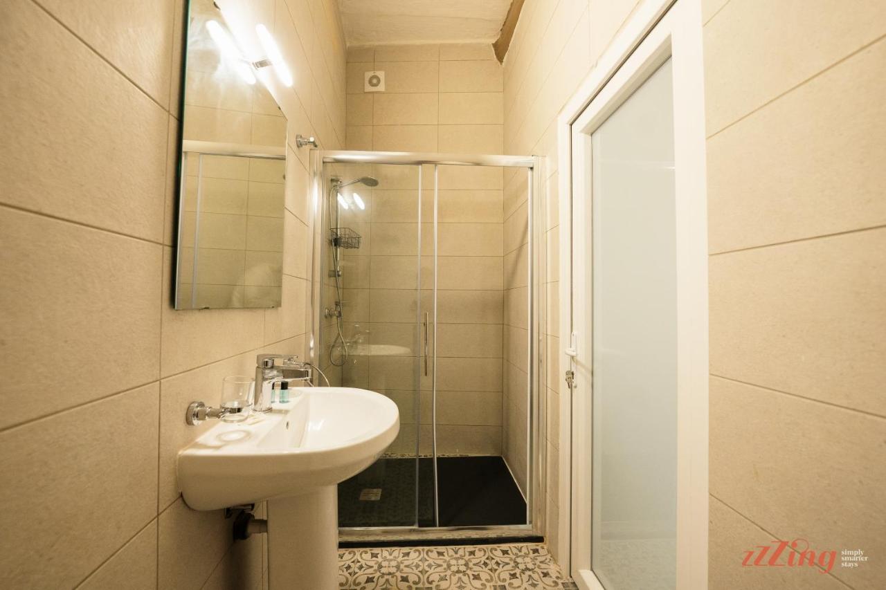Case de vacanță A Modern Maltese Townhouse In *